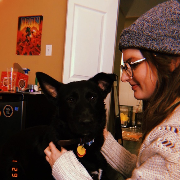 Meet your Posher, Mikal - Picture 1 of 1